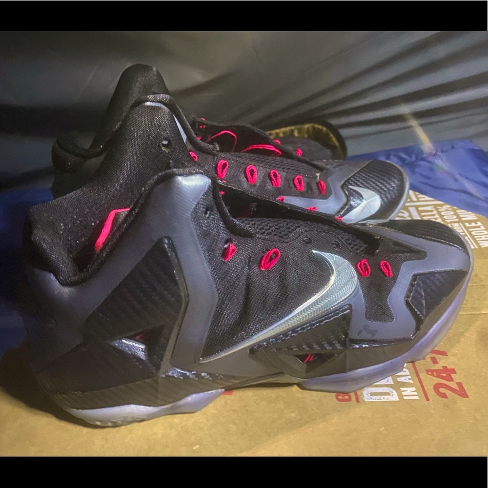 nike labron 11 miami night size 9.5